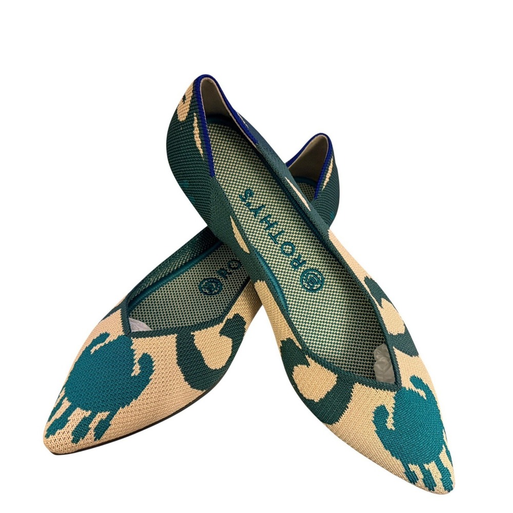 NEW w Box Rothys Shoes 9 8.5 Moroccan Blue Ikat The Point Toe Flats RETIRED Boho